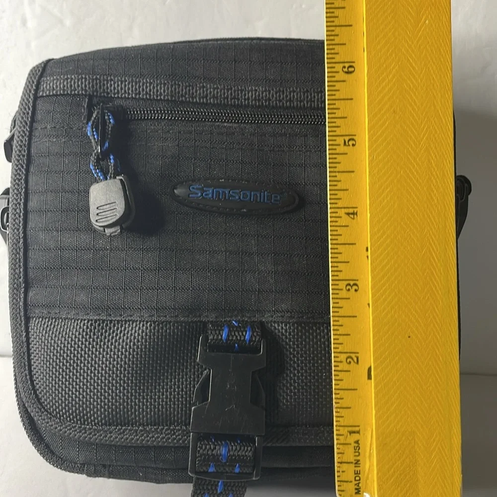 Samsonite Small Black Photo Camera Bag Ultra Protective w/Canvas Strap 807BK